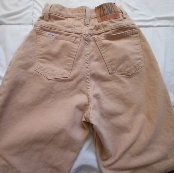 Zena Jeans - Picture 6 of 6